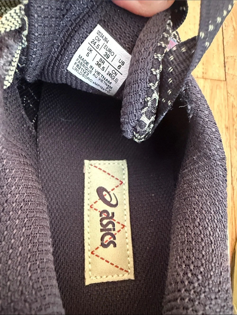 ASICS US4-S GEL-TERRAIN - Picture 7 of 7